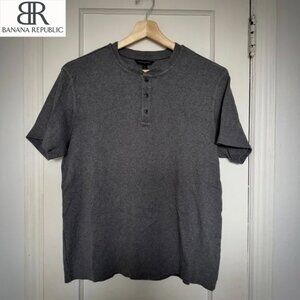 Banana Republic Men’s Mini Ribbed Henley | Size: L | Gray